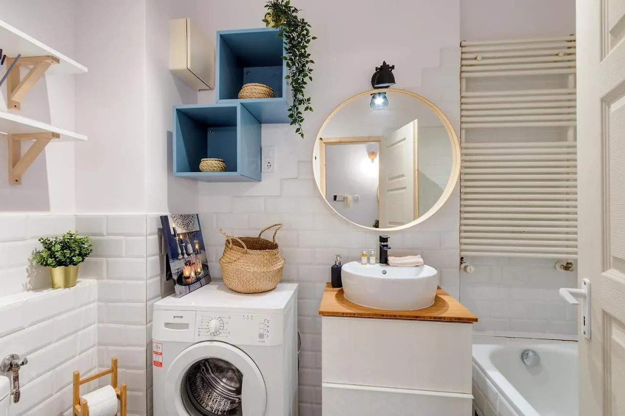 D.Five Gozsdu Garden Studio Apartment Budapest Hungary