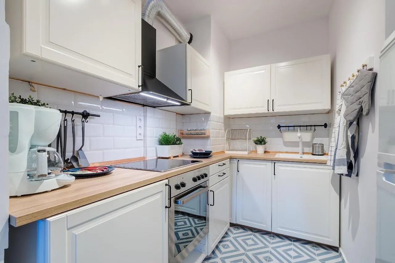 D.Five Gozsdu Garden Studio Apartment Budapest